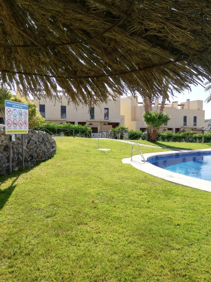 Bajo Con Jardin Propio En Valle Del Este Golf!! Vera Buitenkant foto